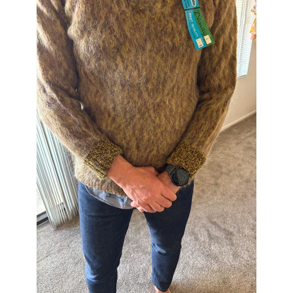 New With Tag Vintage Fuzzy Hairy Mohair V Neck Sweater  Olive Moss Mustard - Picture 7 of 9